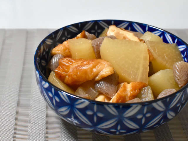 簡単節約!大根・竹輪・こんにゃくの煮物